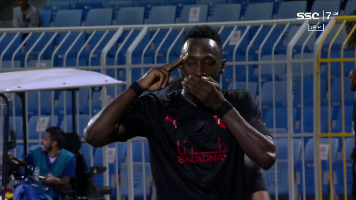 ذا اخر فوز للريان على الهلال شوفوا الهدف و احمدوا ربكم على نعمة ياسين بونو كل ماهو كارثي تجد خلفه الحارس هذاك