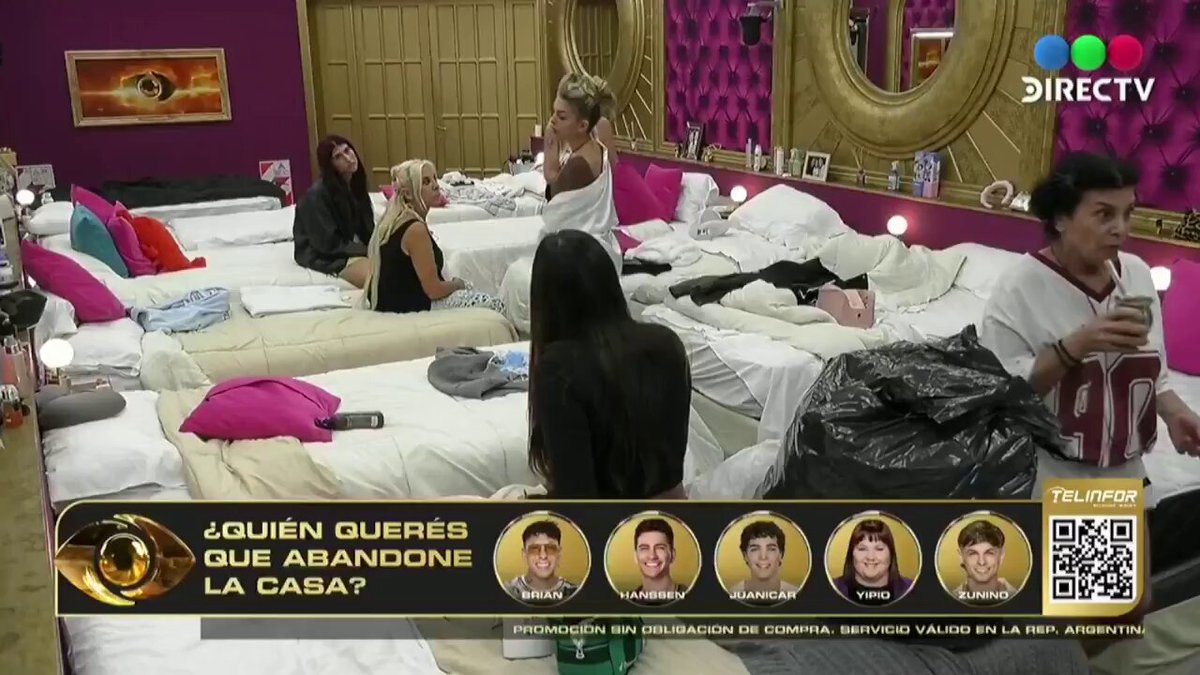 SE AGARRARON LUANA Y NENU Nenu: "devolveme lo que me robaste, tenés 24 horas o voy a reaccionar yo" Luana: "a que hora? decime, no tengo nada, todo te lo lleve para alla” Nenu: “amiga tuya nunca fui” Luana: “te lo regalo mi amor, sos la tercera, lloras? dónde entraste mi amor? estas en Gran Hermano, esto no es el bailando, si entraste bancatela" Nenu: "me encanta ser la tercera, no estoy llorando por vos gordi, me pueden sacar al lorito que me sigue?" Luana: "habla más fuerte porque con esa voz de pito no se escucha nada de lo que decís" Nenu: "con esta voz de pito le gusté a tu chico" Luana: "mi chico? sos la tercera, pasó por La Bomba Tucumana antes así que fijate" JSKDJAJS LUANA 🛐 #GranHermano