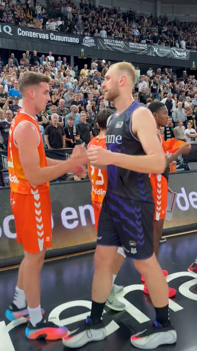 🧡🫂😎 👏 Surne Bilbao 😎 ¡Enhorabuena por esta magnífica temporada, amigos! ¡Nos vemos pronto! ☺️
