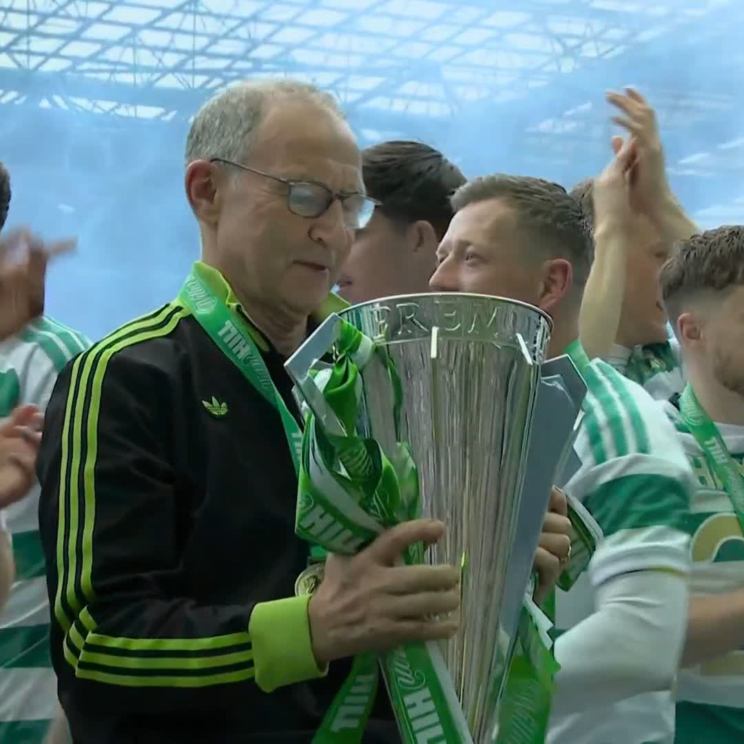 🗣️ "He has justified his appointment" 🗣️ "I thought they would offer him a different role" 🗣️ "Next season will be a big challenge" Stiliyan Petrov on the news Martin O'Neill has agreed to become Celtic's permanent manager. Your thoughts? ⤵️