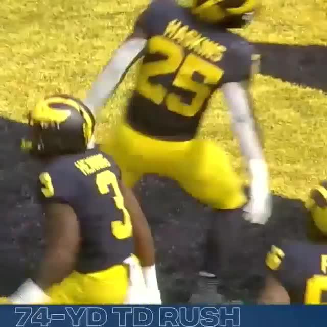 Never forget when Michigan had a 70+ yard TD pass AND a 70 yard TD run in the SAME game. #GoBlue 〽️