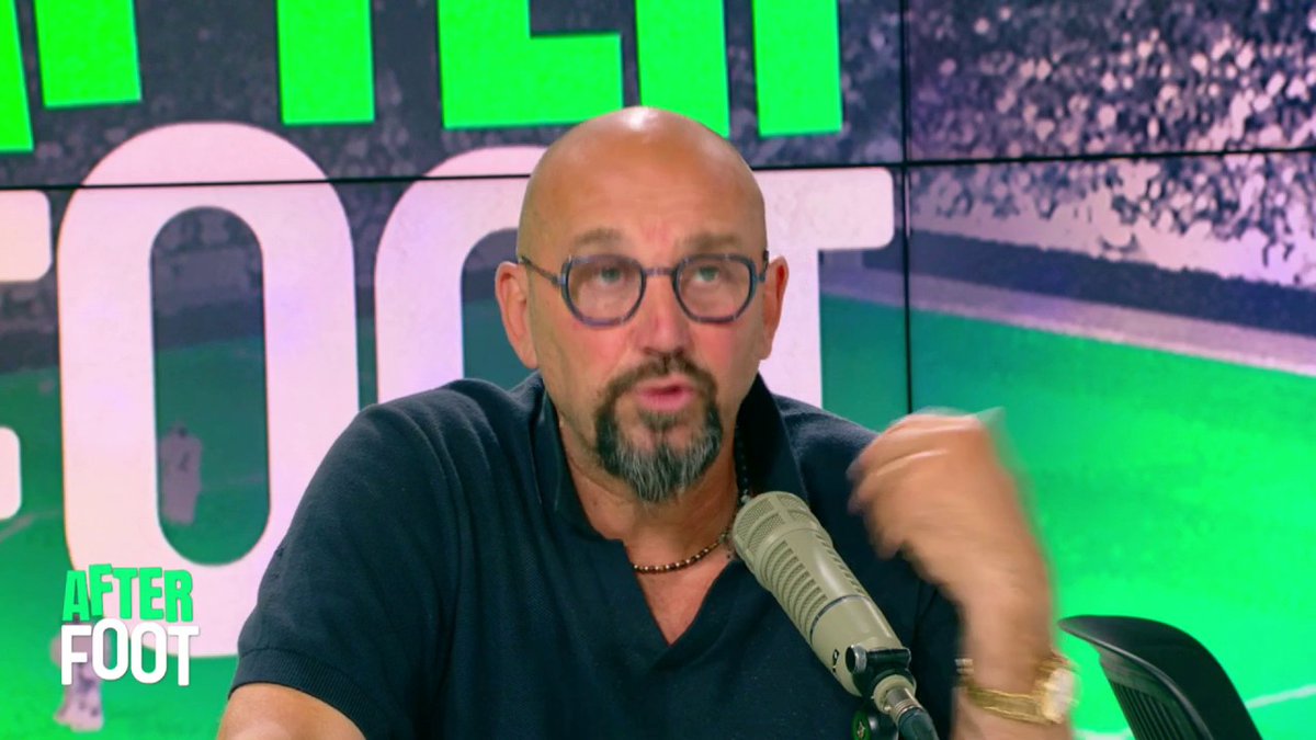 La défaite des Bleus face aux Éléphants aura-t-elle des conséquences ? 🗨️ charbonnier lionel : "Cette équipe de France aura des difficultés face aux blocs bas. Cherki peut te sauver dans les petits espaces. Il pourrait être titulaire face à l'Irak"