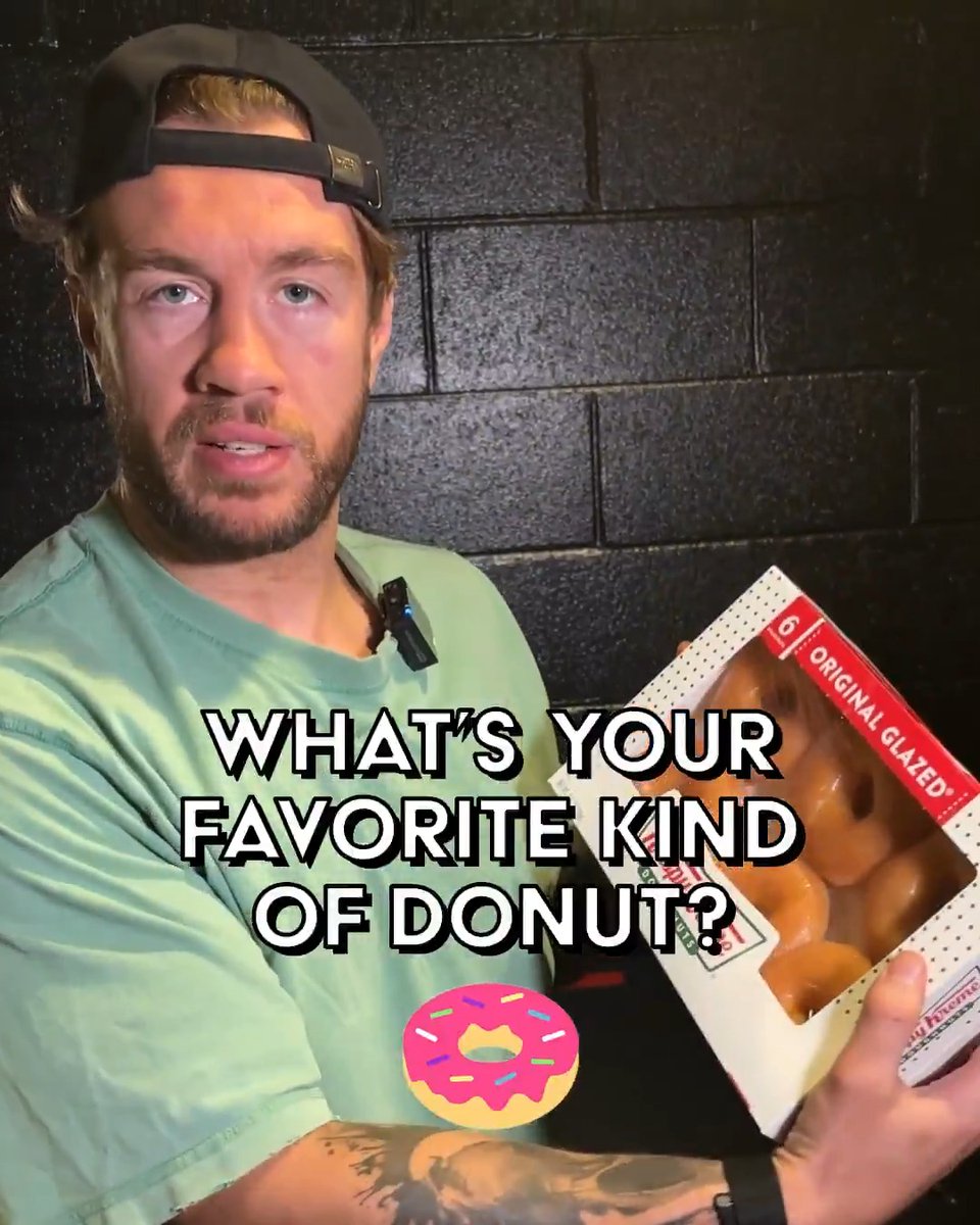 Happy #NationalDonutDay! 🍩 Tell us YOUR favorite donut flavor!