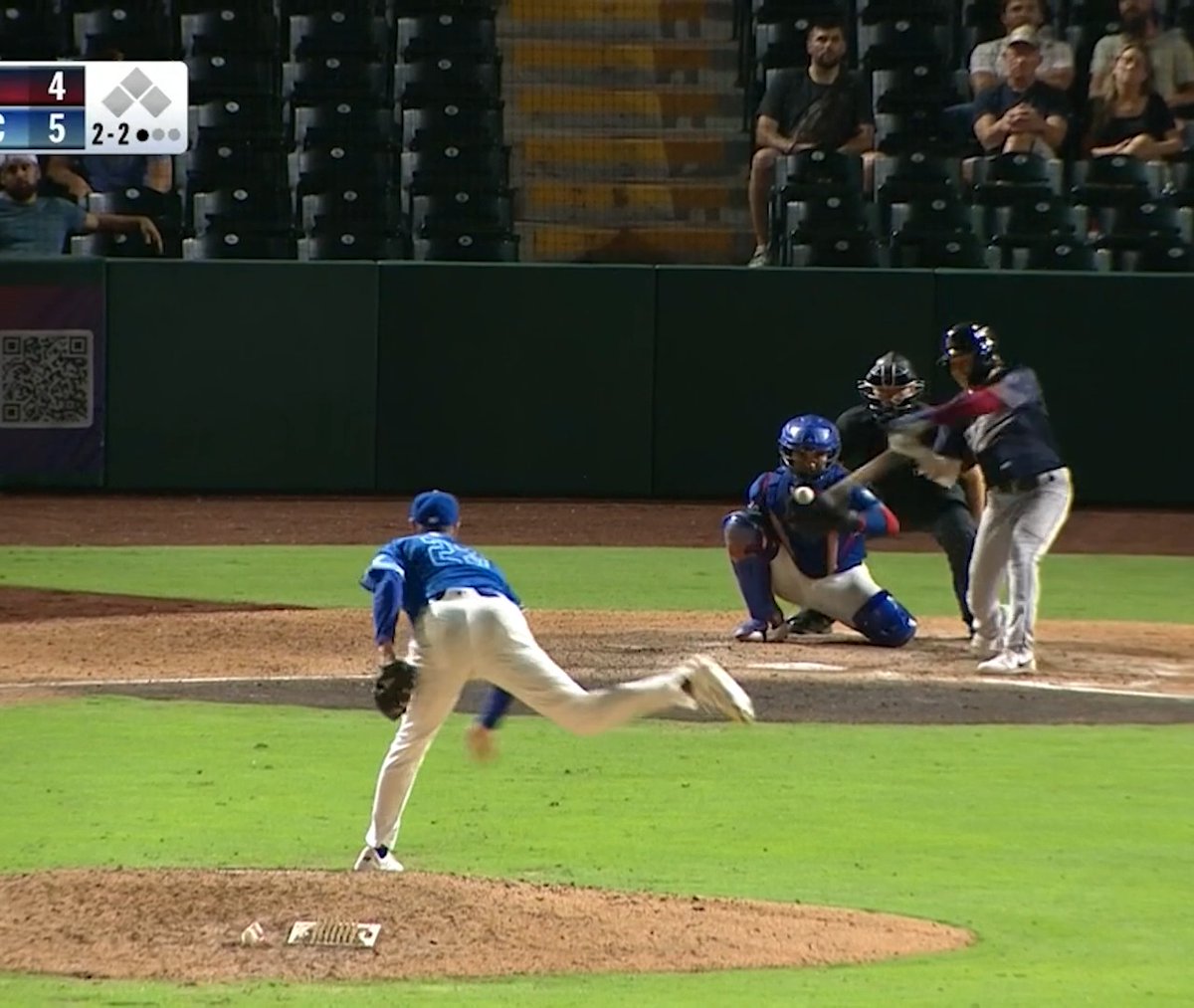 HEYSEONG KIM is HIM ! 🤯 😤 A sliding catch and then a perfect throw to first base is your OG&E powerplay of the game.