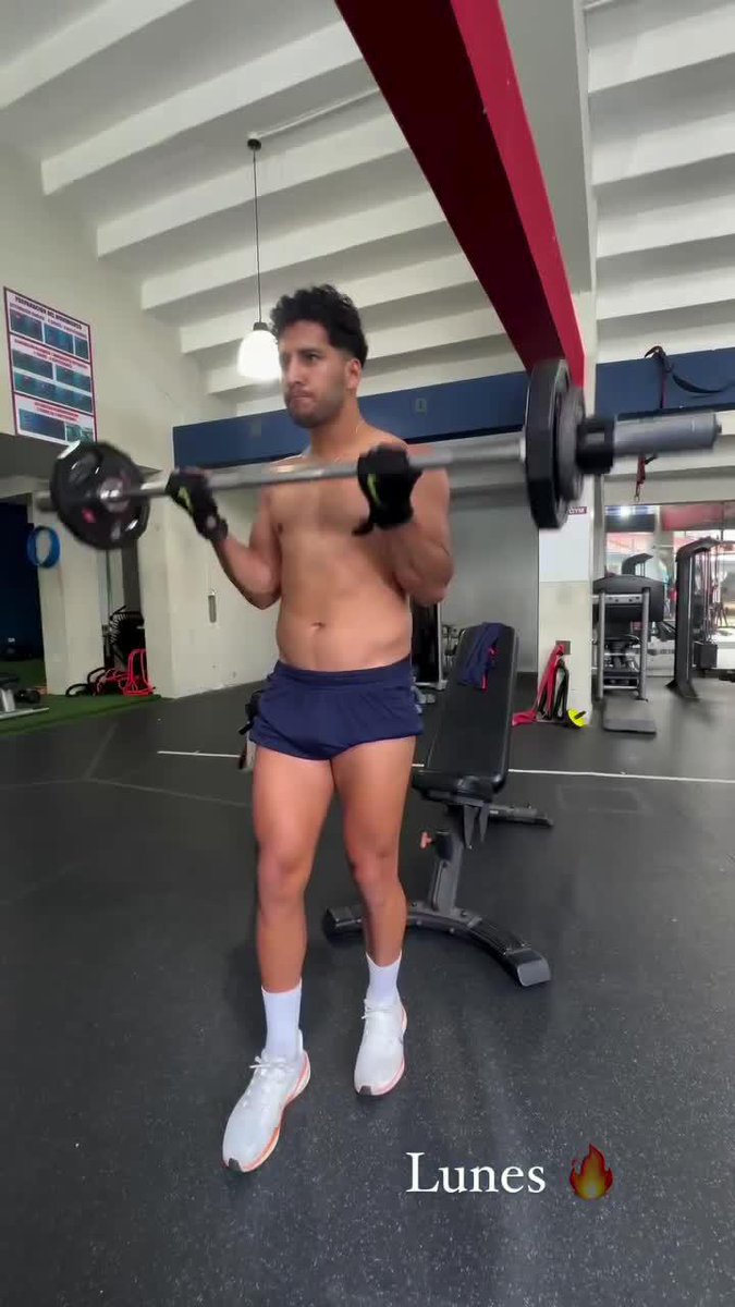 Enciso siente una mínima molestia* Cecilio ahora en su historia de ig: