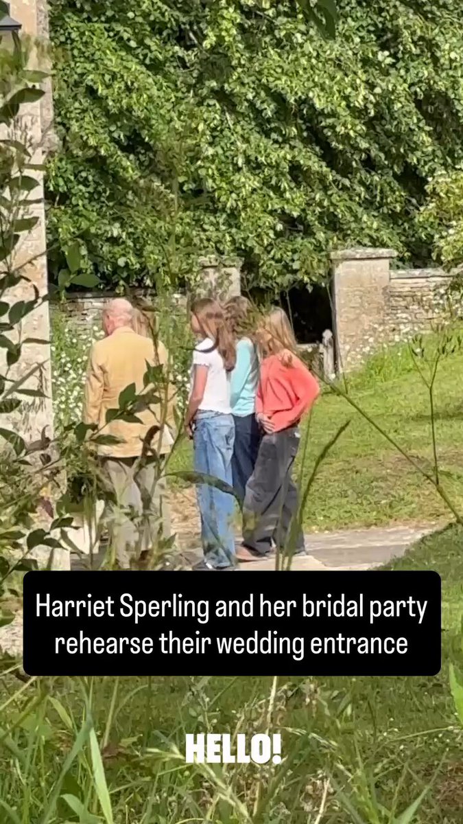 Omg!!! #RoyalWedding 🎥: HELLO!