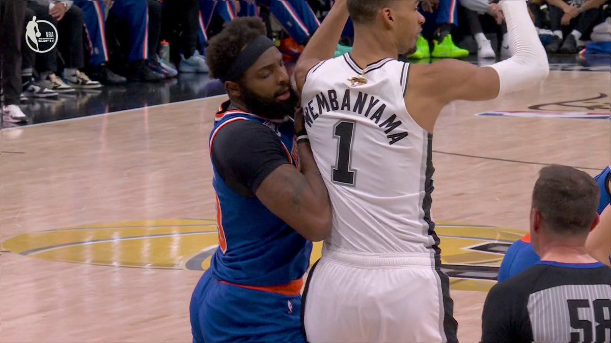 Mitchell Robinson was given a technical foul for this interaction with Victor Wembanyama.