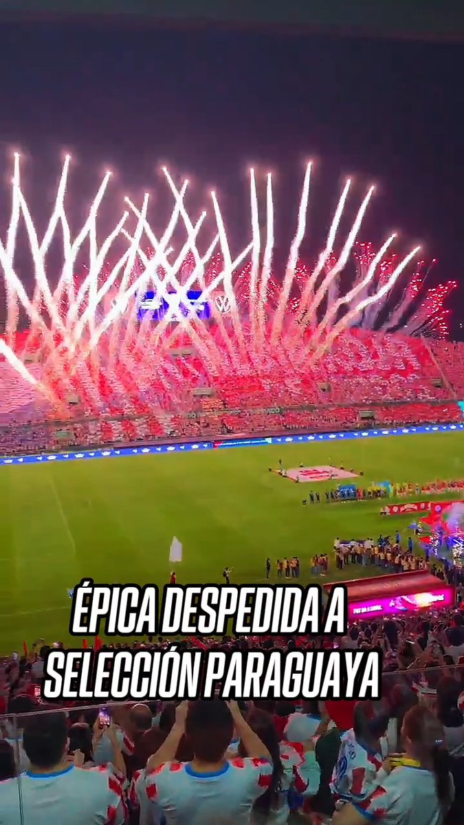 ¡QUÉ AMBIENTE! 🔥 🇵🇾 Así despidieron a la Selección de Paraguay en el estadio Defensores del Chaco 🎆 La Albirroja derrotó 4-0 a Nicaragua y está lista para el debut en la Copa del Mundo ante Estados Unidos 🏆 🎥 rubenTSZ
