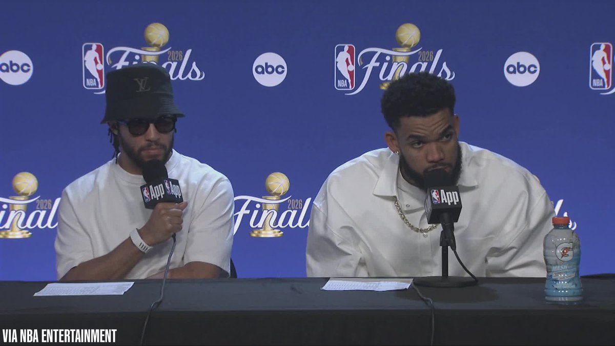 Jalen Brunson talks about Mike Brown's coaching approach this season: "His approach has been great, when he's not barking like he did the other day" 😂 Karl-Anthony Towns: "I don't know what that was" 😂