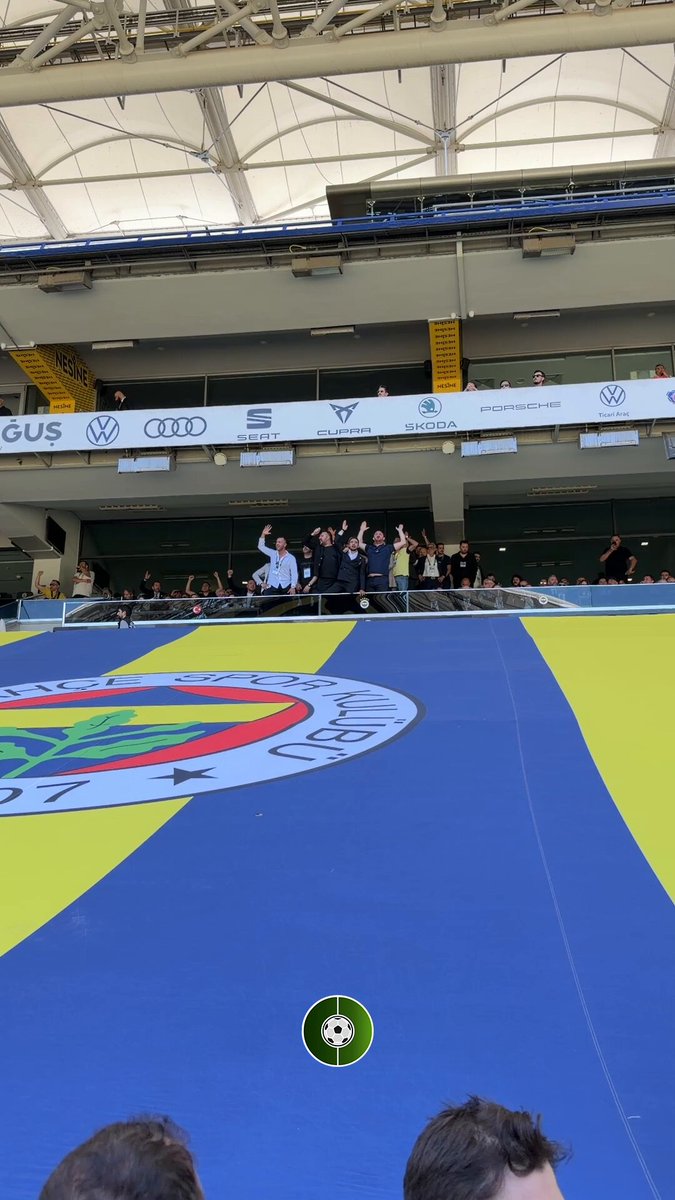 Ahmet Bulut'un konuşması sırasında gerilim yükseldi. #FutbolArena