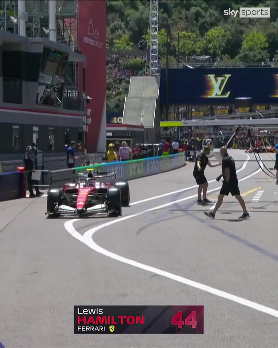 She's here! 👀 Kim Kardashian makes an appearance at the Monaco GP 🤩