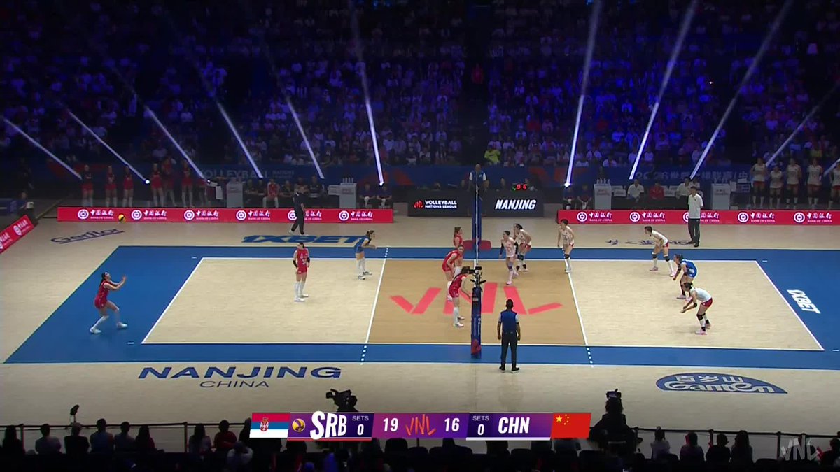 🇨🇳Zixuan Zhang + Zhuang Yushan 🔥 🇨🇳16:19🇷🇸 → 🇨🇳25:21🇷🇸 📍 Çin bu savunma ile seti çevirerek kazandı, 2. sette ise 10:4 öndeler