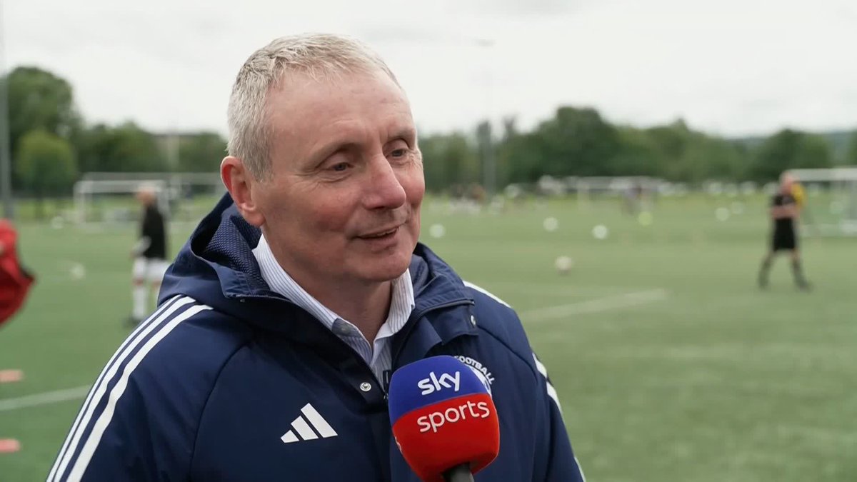 ❤️ Supporting Walking Football 🤣 Tribute from Brazil 🏴󠁧󠁢󠁳󠁣󠁴󠁿 "Optimistic" about World Cup 🍀 O'Neill "deserves" Celtic job Former Scotland and Celtic defender Tom Boyd helped Walking Football Scotland 👣⚽️ stage the world's largest ever one-day walking football tournament ⤵️
