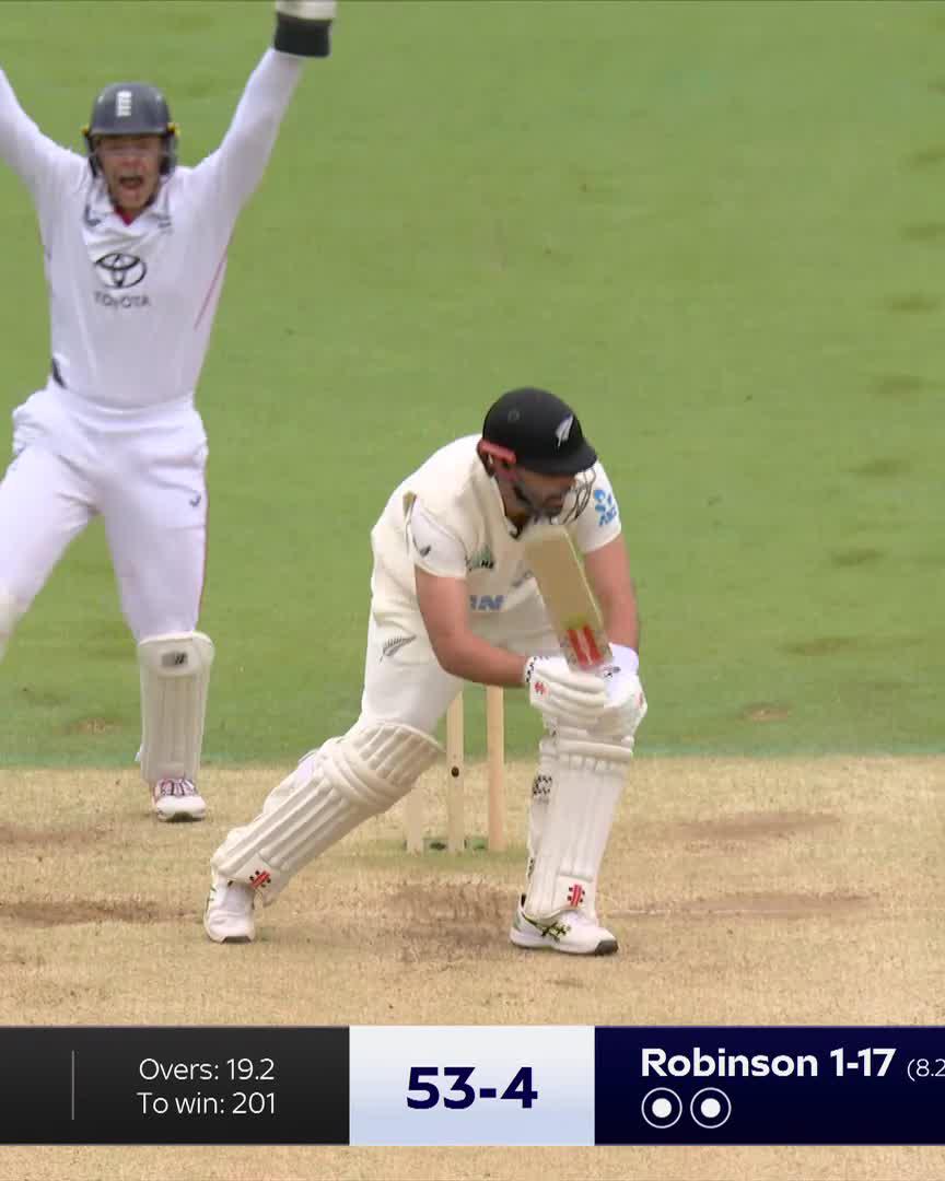 Big shout... Given! ☝️ Ollie Robinson has his SEVENTH wicket of the Test match 🤯