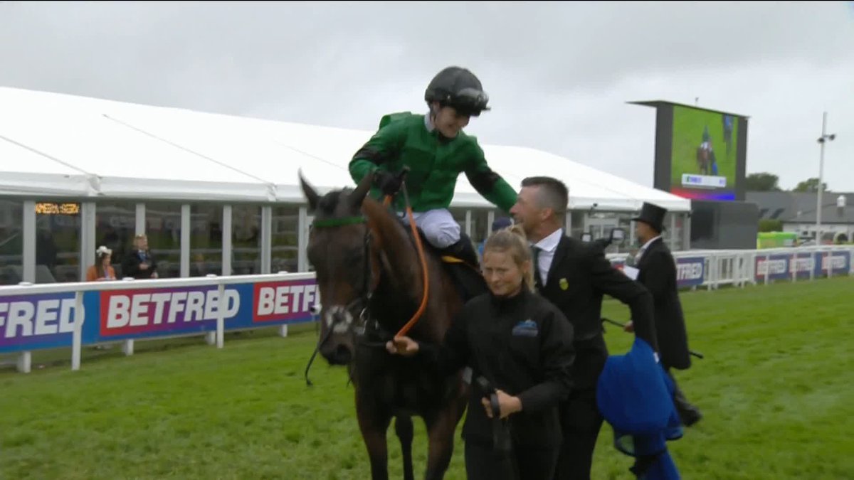 A dream come true for the Lowe family, breeders and owners of Sparks Fly ✨ #ITVRacing