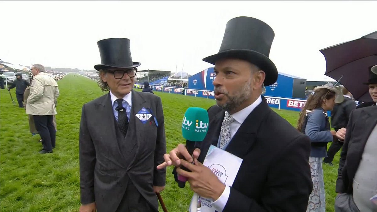 An amazing run from Maltese Cross in The Betfred Derby 🤩 Owner, George Waud was HONOURED with that!🤣 #ITVRacing