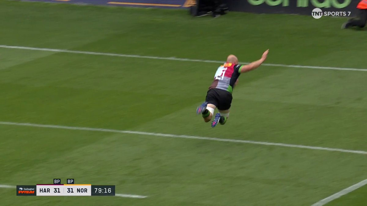TOM LAWDAY WINS IT FOR THE QUINS!!! 😱 Harlequins 🃏 seal the win against Northampton Saints with a last minute try, scored by Tom Lawday in his final match for the Quins! 📺 Stream @TNTSports with HBO Max UK & Ireland