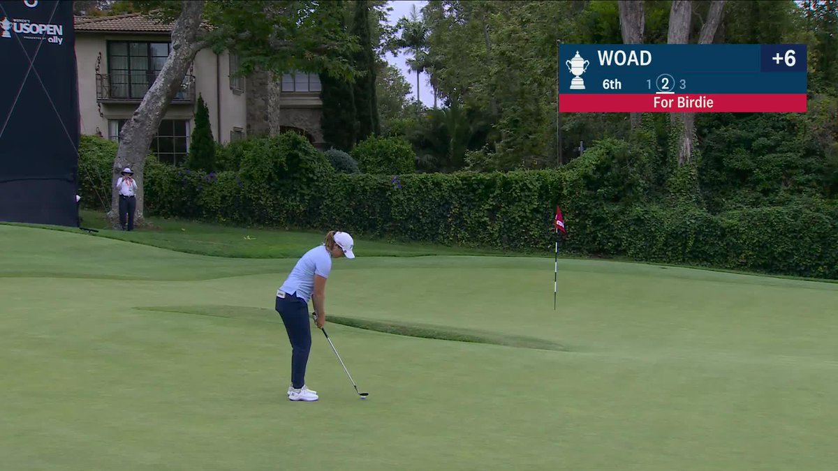 Lottie Woad chips it from the green on No. 6 at Riv. This is sweet ⬇️