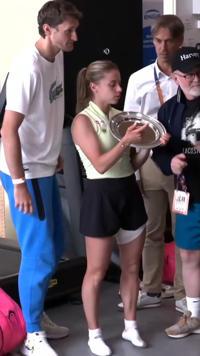 Na pamiątkę 📸🖼️🤗 #RolandGarros #RG2026 #JazdaMaja