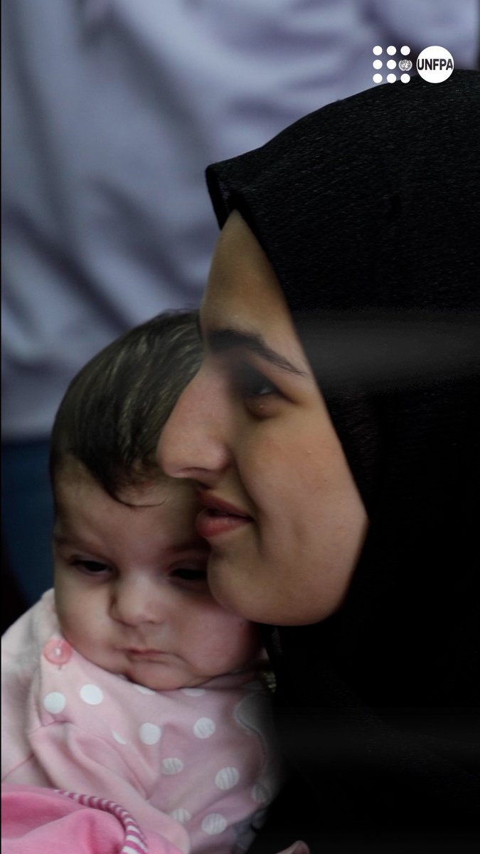 🚨 1 in 4 women and girls in #Lebanon are displaced by the current crisis. In #Beirut, UNFPA Deputy Executive Director - Management, Andrew Saberton visited a public school that had turned overnight into a crowded shelter. 🎥 See how UNFPA is responding on the ground ⬇️