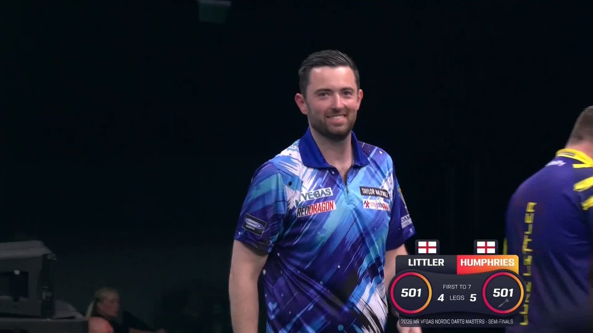 THE CHAMPAGNE SHOT! 🍾 THAT IS INCREDIBLE! 🤯 Luke Humphries follows up a magnificent 171 with a sensational 132 finish to regain the lead against Littler at 5-4! 📺 #NordicDarts26