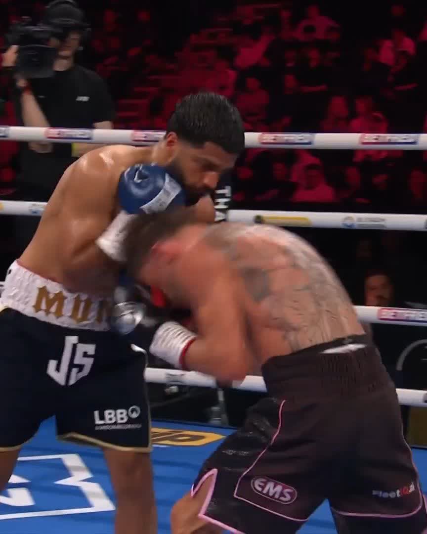 Bravo, gents 👏👏 DAZN Boxing #PadleyFiaz