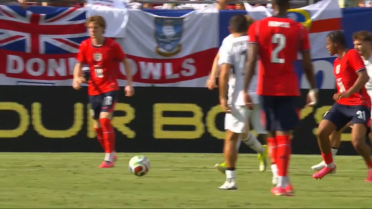 Class footwork from Jude Bellingham 🕺