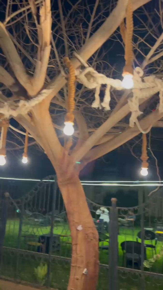 بعد سنين في الغربة رجعت سودانا الحبيب ❤️ وبديت مشروع و معاي الرفاق كل التفاصيل بي يدي من انشاء لي شغل المطبخ و وصفات الحمد لله على كل تسهيلة و كل الشكر للاحباب و الاصحاب على الدعم❤️❤️ تشرفونا ✨