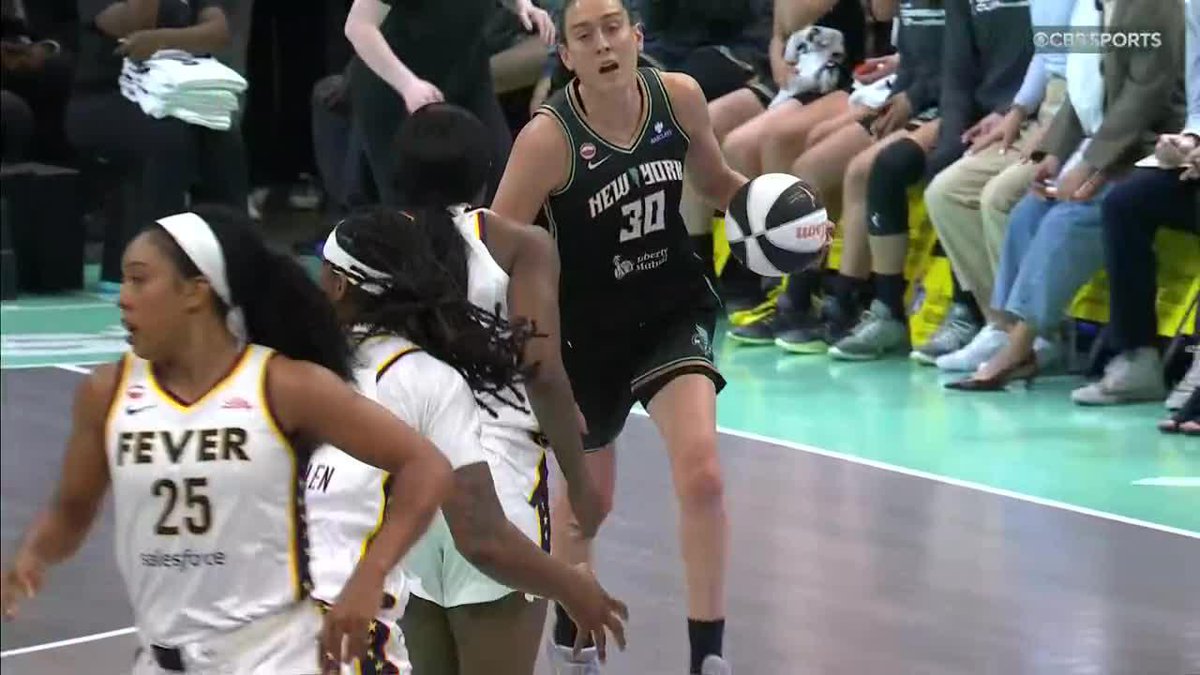 Breanna Stewart with the VISION 👀 New York Liberty 📺 CBS | Paramount+