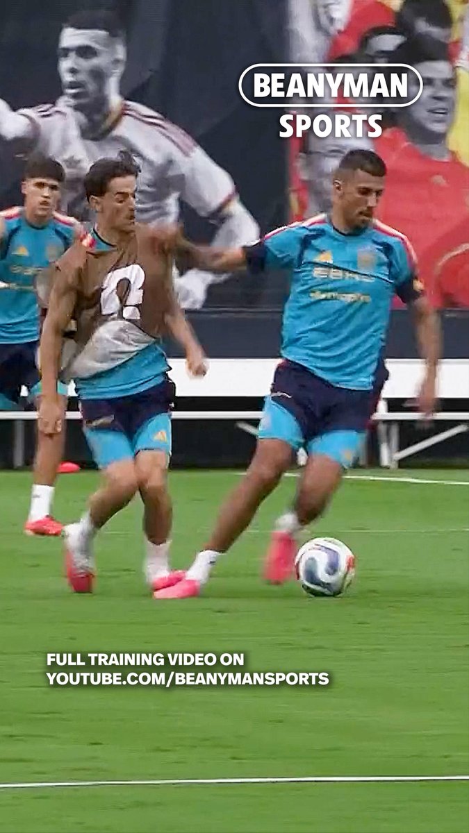 GAVI CATCHES RODRI DURING SPAIN TRAINING! 😬 Spain World Cup training