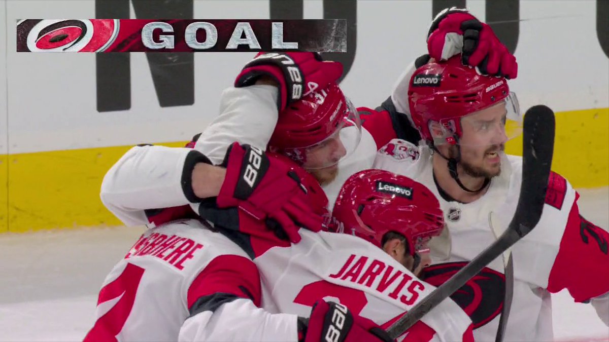 CAROLINA WAS DOWN 4-0 IN THE THIRD PERIOD ... NOW IT'S ALL TIED UP 😱 TUNE IN ON ABC AND THE ESPN APP NOW 🔥