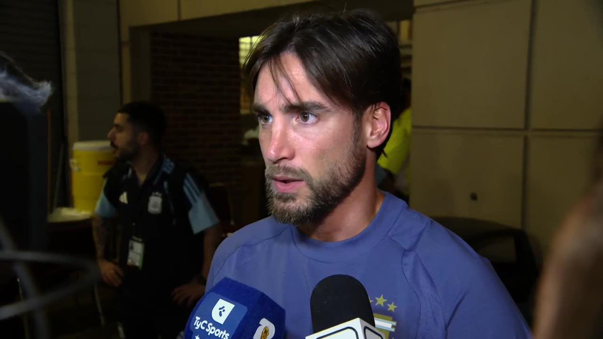 "EN ESTE MOMENTO SOLO QUEDA AGRADECER POR TODO LO QUE NOS DIO" ♾️ El sentido pésame de Nico Tagliafico al ser consultado sobre la muerte del Indio Solari