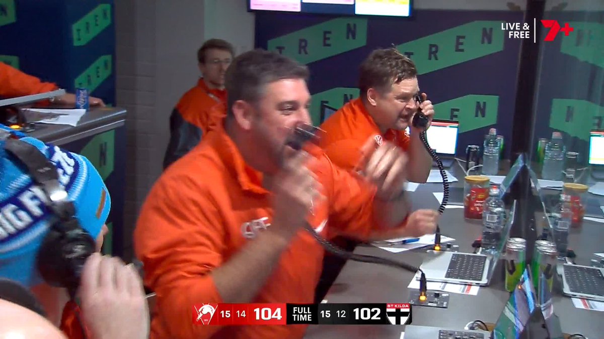The reaction from Dean Cox to Jai Serong's match-winning goal 😅 #AFLSwansSaints