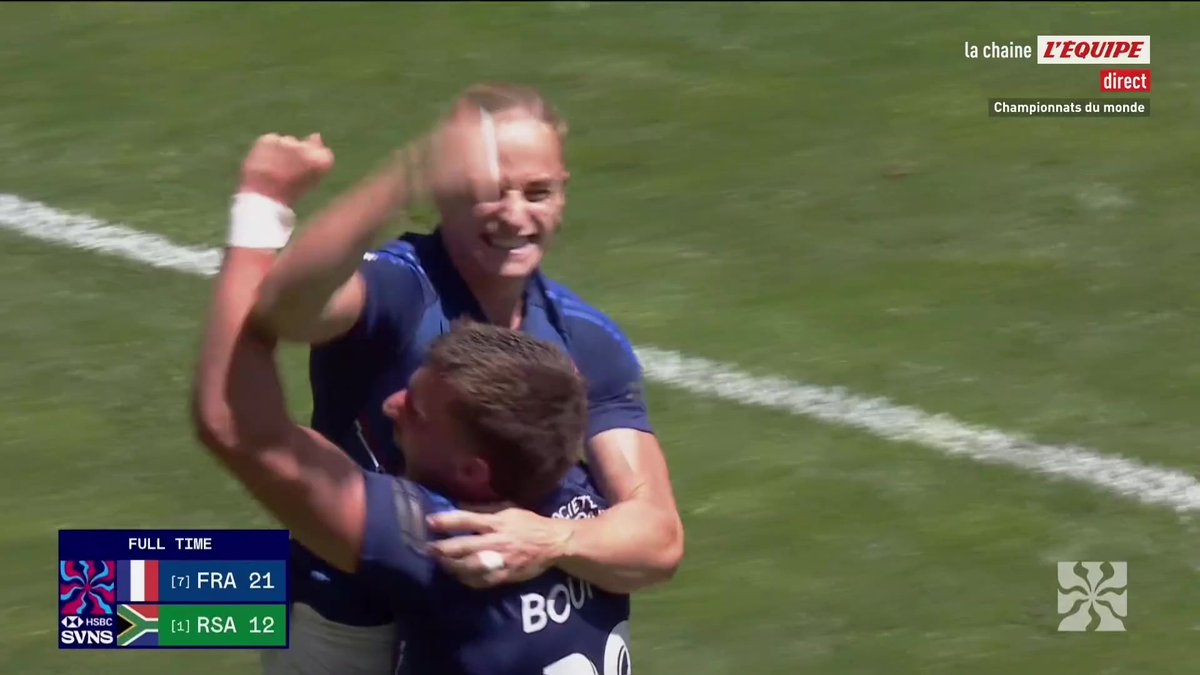 🇫🇷 - 🇿🇦 🔥 C'est fait, les Français battent l'Afrique du Sud, championne du monde en titre (21-12), et sont en finale ! Suivez le Championnat du monde de rugby à 7 en direct sur la chaine L'Équipe #lequipeRUGBY