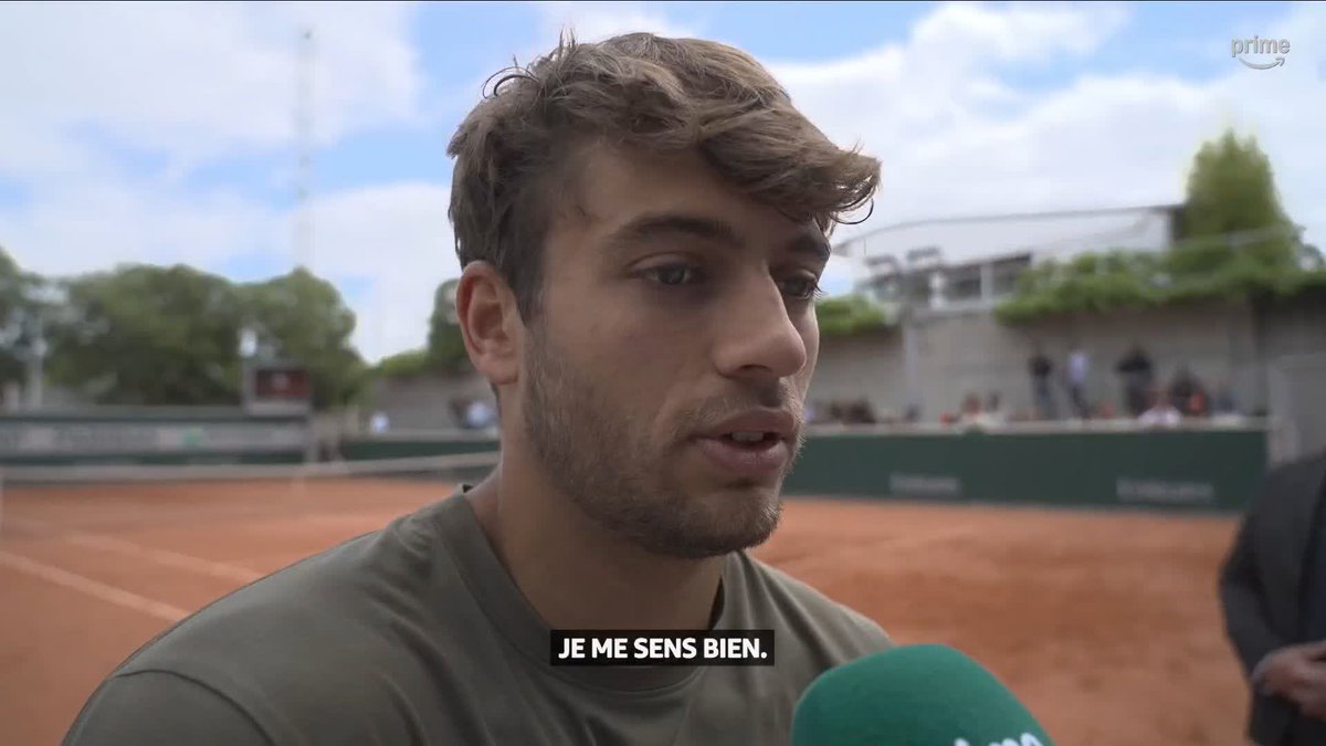 Flavio Cobolli 🇮🇹 avant la finale de #RolandGarros 🗣️ « Aujourd’hui est un grand jour. J’ai mieux dormi que ce que je pensais. Je veux en profiter, m’en rappeler avec le sourire. Je joue avec un rêve en tête. La pression est totalement sur Zverev. »
