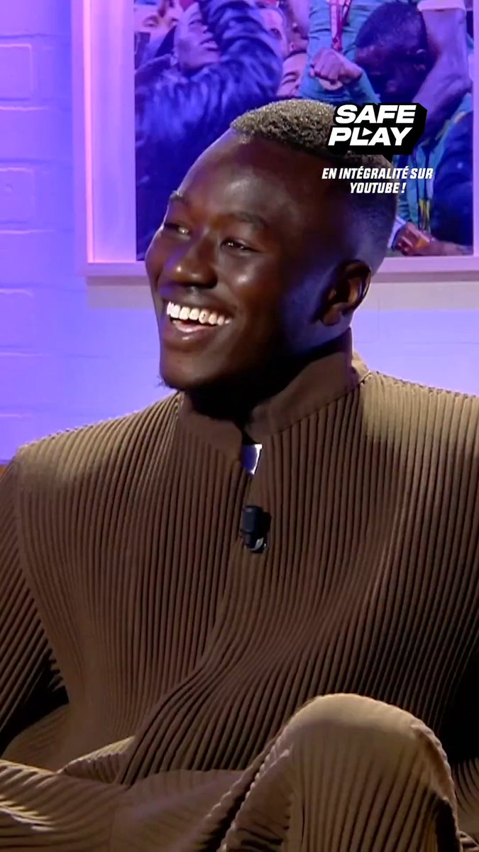 😏 "Pape Gueye a sa place au Real Madrid" et c'est Omar qui le dit ! Le Sénégalais est l'invité de Nico 🧢, Omar da Fonseca et Adio Lala dans le nouvel épisode de SafePlay (c'est dispo sur YouTube) !