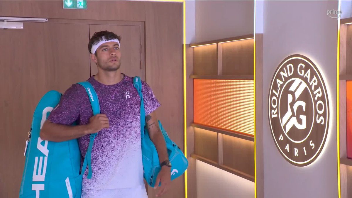 C’EST PARTI POUR LA FINALE DE #ROLANDGARROS 🇩🇪 ZVEREV ⚡️ COBOLLI 🇮🇹 Vos pronostics ? ✍️