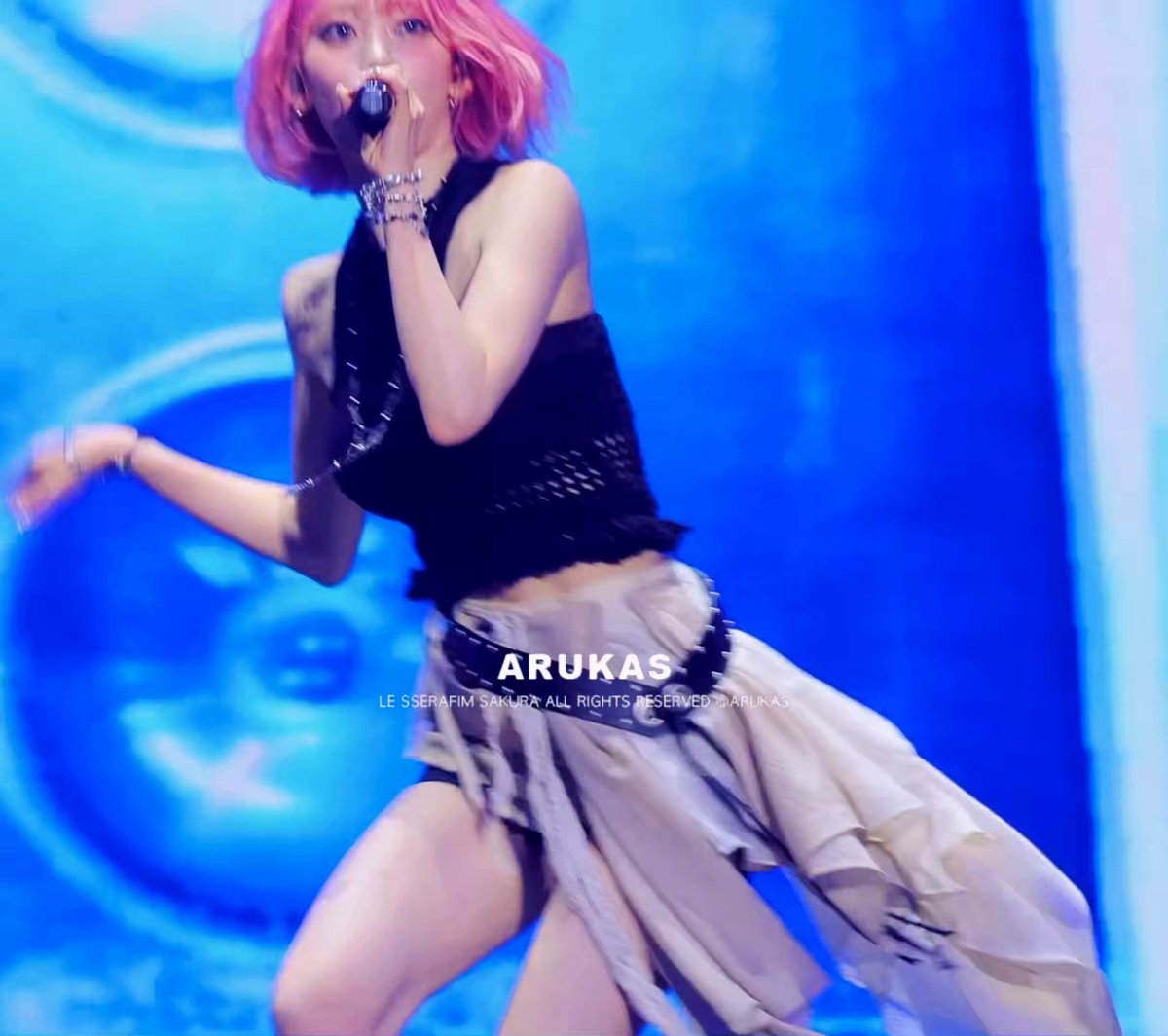 260607 딸기 숨은사탕 느껴 그냥 #SAKURA #사쿠라 #ックラ #LESSERAFIM #르세라핌
