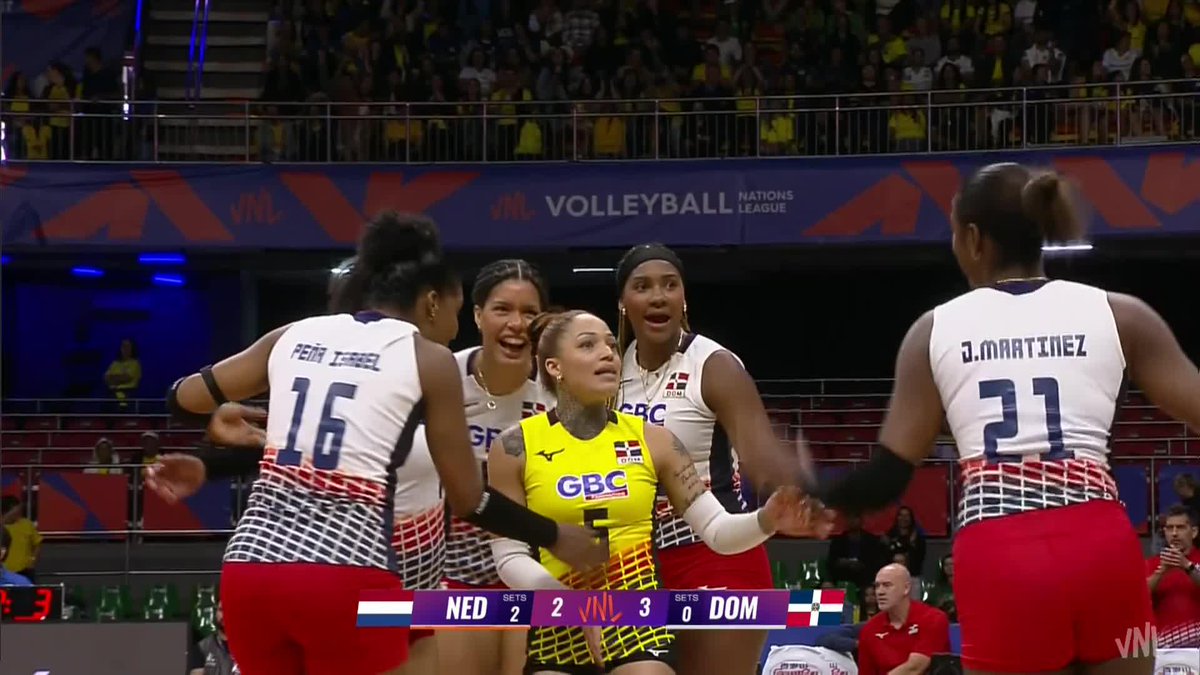 🤝 Brenda Castillo manşetiyle sayıyı aldı