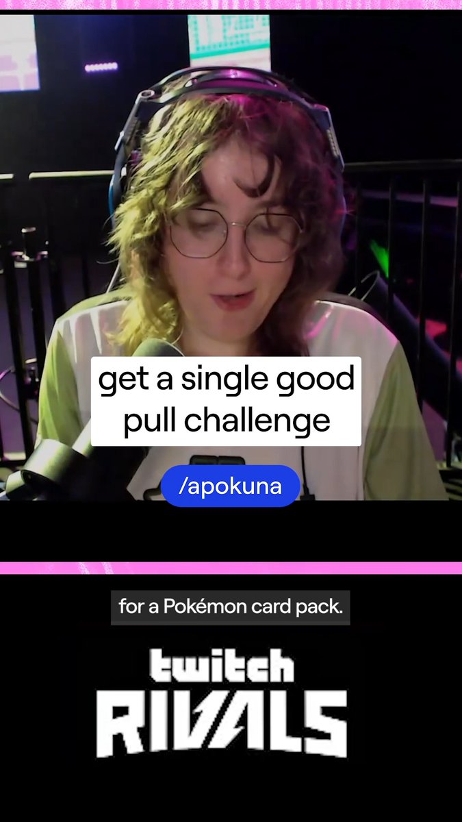 Cracking packs with apokuna, FGmoo, maddy millkberry, ros 🦋 and Oli OrionSound #TwitchCon