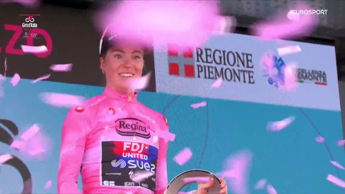 🏆🏆 La Vuelta: 2024, 2025 🏆 Tour de Francia: 2023 🏆 Giro de Italia: 2026 Demi Vollering ya tiene las tres Grandes Vueltas 🤩