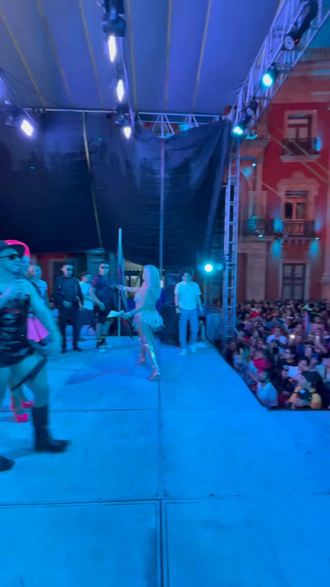 Gracias por todo Leon 🦁🏳️‍🌈 #happypride #pride #loveislove #2026pride 🏳️‍🌈 EldeLosPoppers♨️Leon 🦁Gto ✨️JP BIGOTES⚡ ANGEL, EL GUERO Y SU PANDILLA 🍠 Eventos gay Med