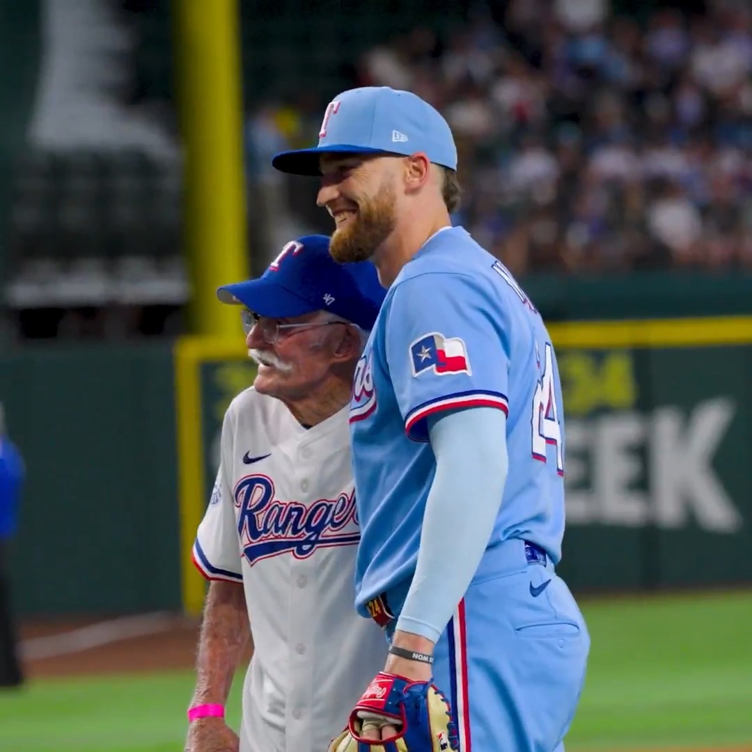.Brandon Nimmo catching the first pitch from his grandpa is the most wholesome thing you'll see today 🥹