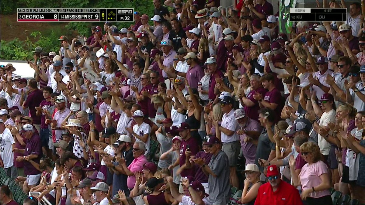Down as many as five runs, Mississippi State takes its first lead of the game 🔥