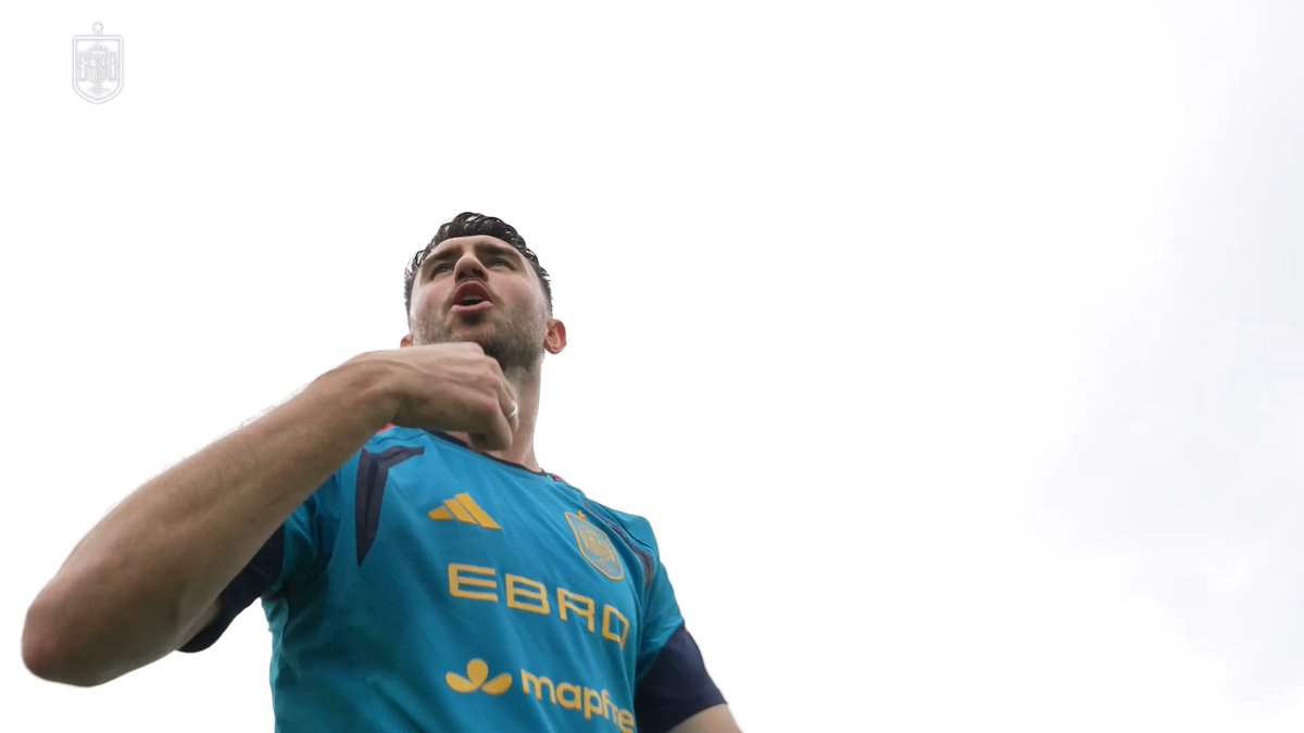 💪🏼 Nadie puede con Aymeric Laporte. (𝘝𝘢𝘺𝘢 𝘳𝘪𝘴𝘵𝘳𝘢 𝘥𝘦 𝘨𝘰𝘭𝘢𝘻𝘰𝘴, 𝘱𝘰𝘳 𝘤𝘪𝘦𝘳𝘵𝘰) #VamosEspaña | #CopaMundialFIFA
