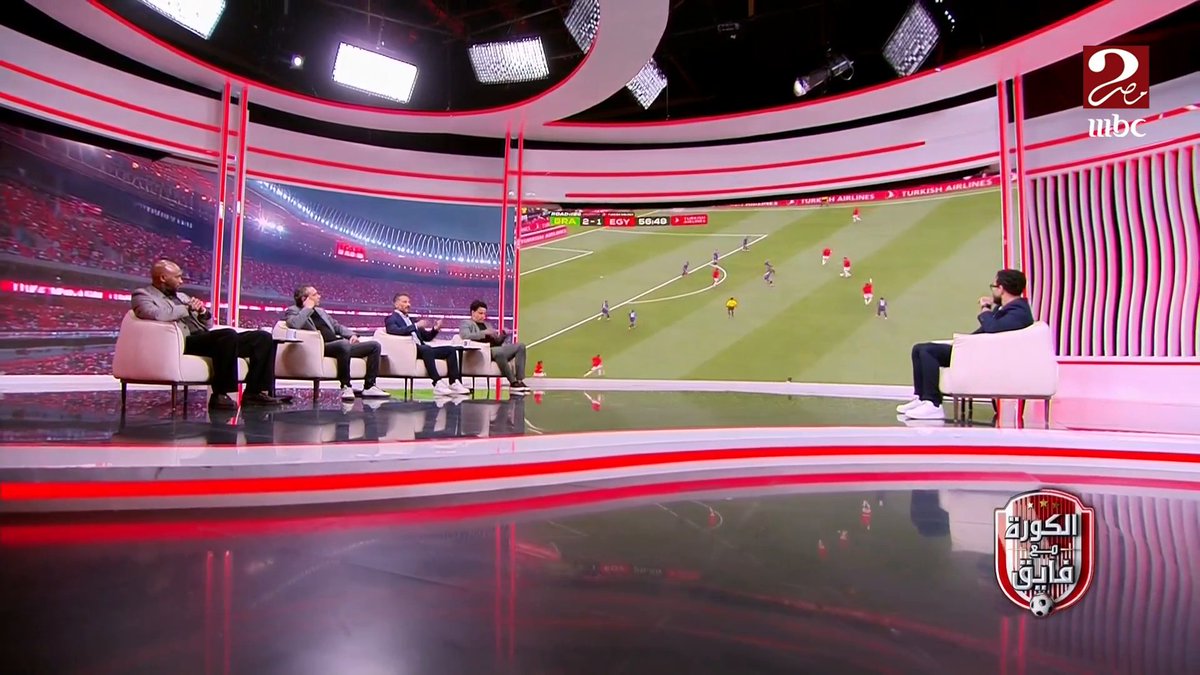 شيكابالا: مكانش لينا شكل واحنا معانا الكورة ولولا شوبير كان ممكن نخسر 4.. وسيد معوض يعلق: زيكو هو أهم مكسب في ماتش أمبارح وهيثم حسن عمل باصات كتير غلط ومحتاج مساحات مجاناً على MBC شاهد برنامج #الكورة_مع_فايق يعرض من الجمعة – الثلاثاء الساعة 11:00 مساءً بتوقيت القاهرة على #MBCMASR2 لمتابعة البث المباشر