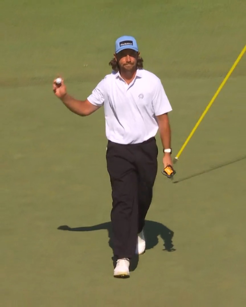 239 yards to 4 feet 🎯 Tommy Fleetwood has the lead to himself with this eagle the Memorial. 📺 CBS