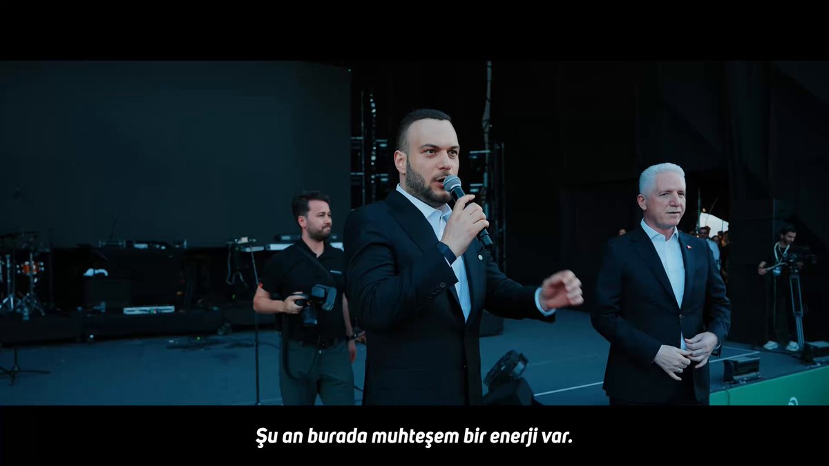Sıfır Atık Festivalimizi büyük bir coşku ve heyecan ile tamamladık. Onursal Başkanımız Sayın Emine Erdoğan Hanımefendi’nin öncülüğünde İstanbullu hemşehrilerimizle birlikte dönüşümü tam da burada, yerinde başlattık. Çocuklarımız ve ailelerimizle el ele vererek, daha yaşanabilir bir dünyanın ilk ve en güçlü adımlarını hep beraber attık. Katılan, destek veren ve bu heyecana ortak olan herkese yürekten teşekkürler. Hep birlikte nice festivallere, nice tertemiz yarınlara. 🍀