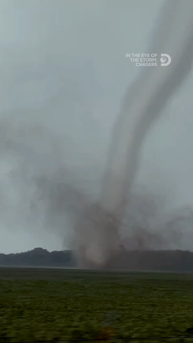 A drone takes flight as a tornado bears down nearby 🌪️ A new In the Eye of the Storm Chasers starts now on Discovery! #EyeoftheStormChasers