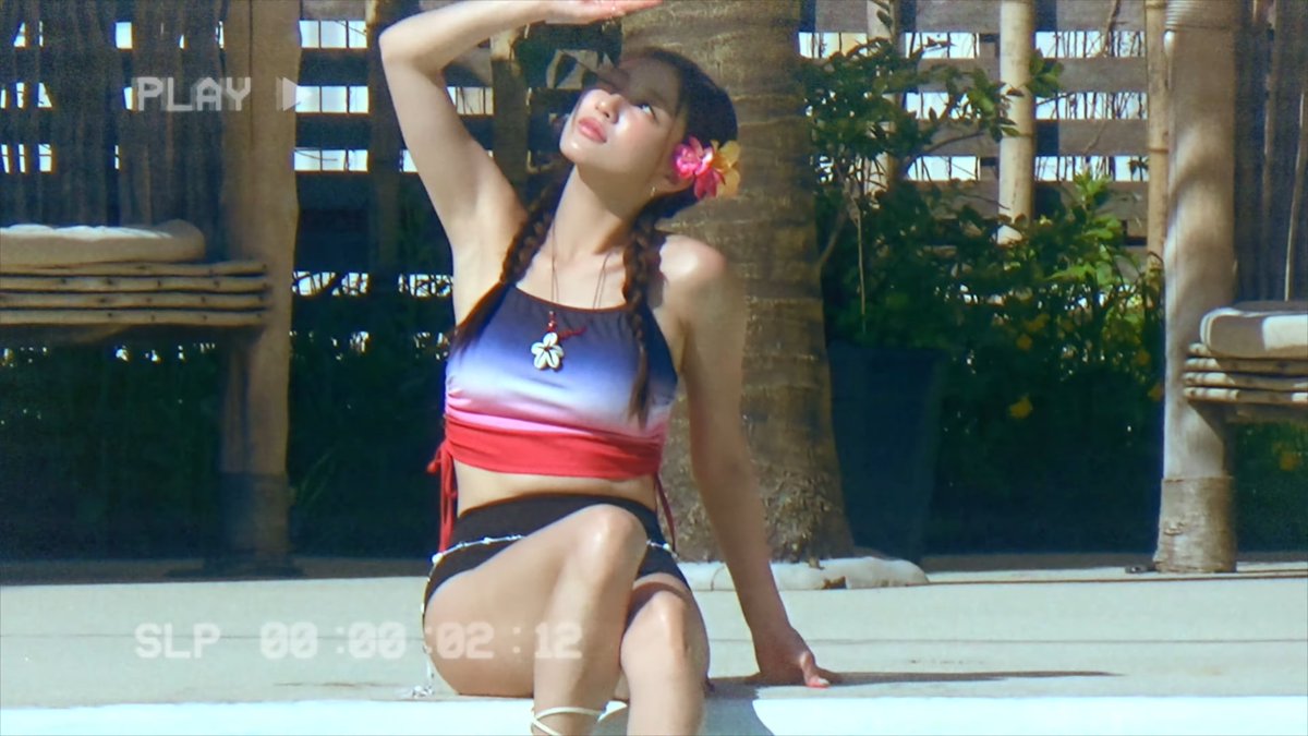 JIHYO FOR THE NEW BARREL SUMMER CAMPAIGN
